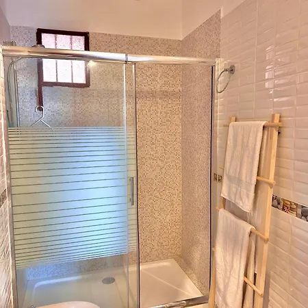 Сasa de vacaciones Casitas - Casa Higo With Shared Jacuzzi